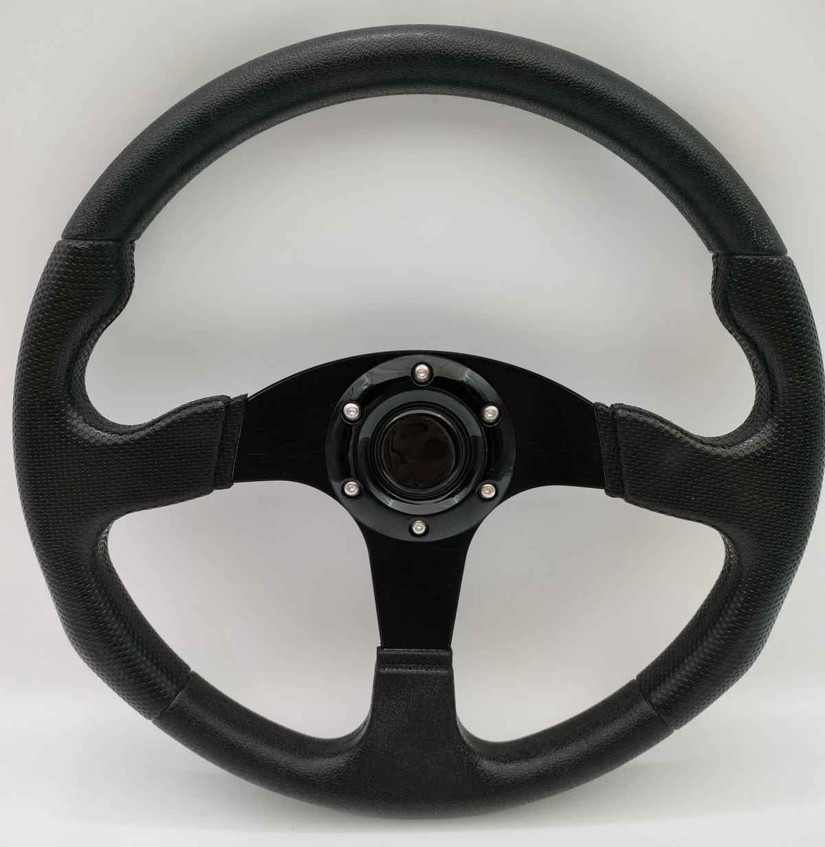 Nuevo Volante Deportivo Univer - Gaming Accessories To Sell reseña y precio